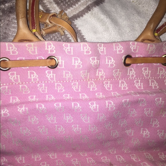 Dooney & Bourke - Picture 2 of 6
